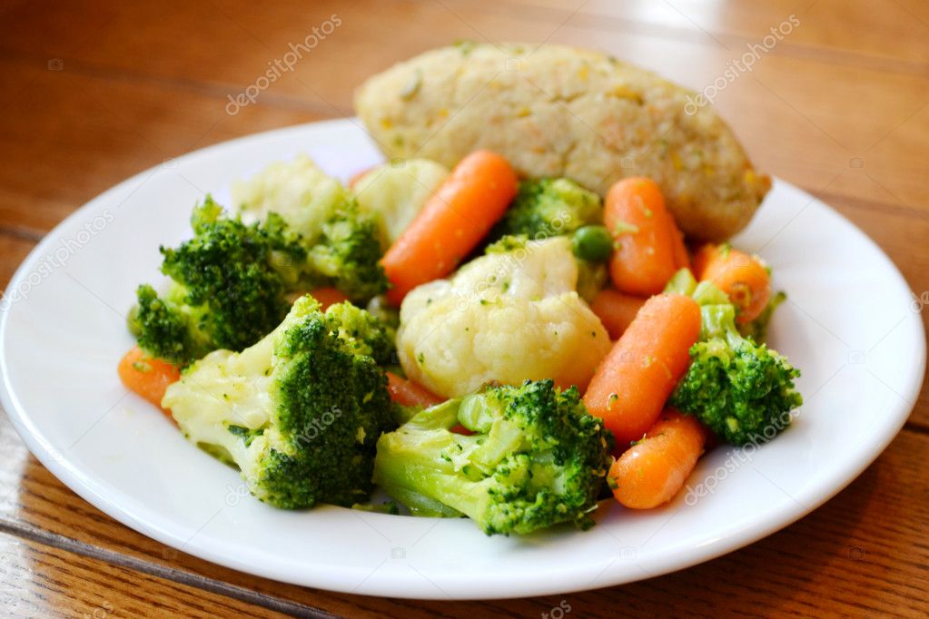 Простые рецепты стол 5. Гарнир из цветной капусты. Диетические столы. Овощные диетические блюда стол 5. Шницель с гарниром из овощей.