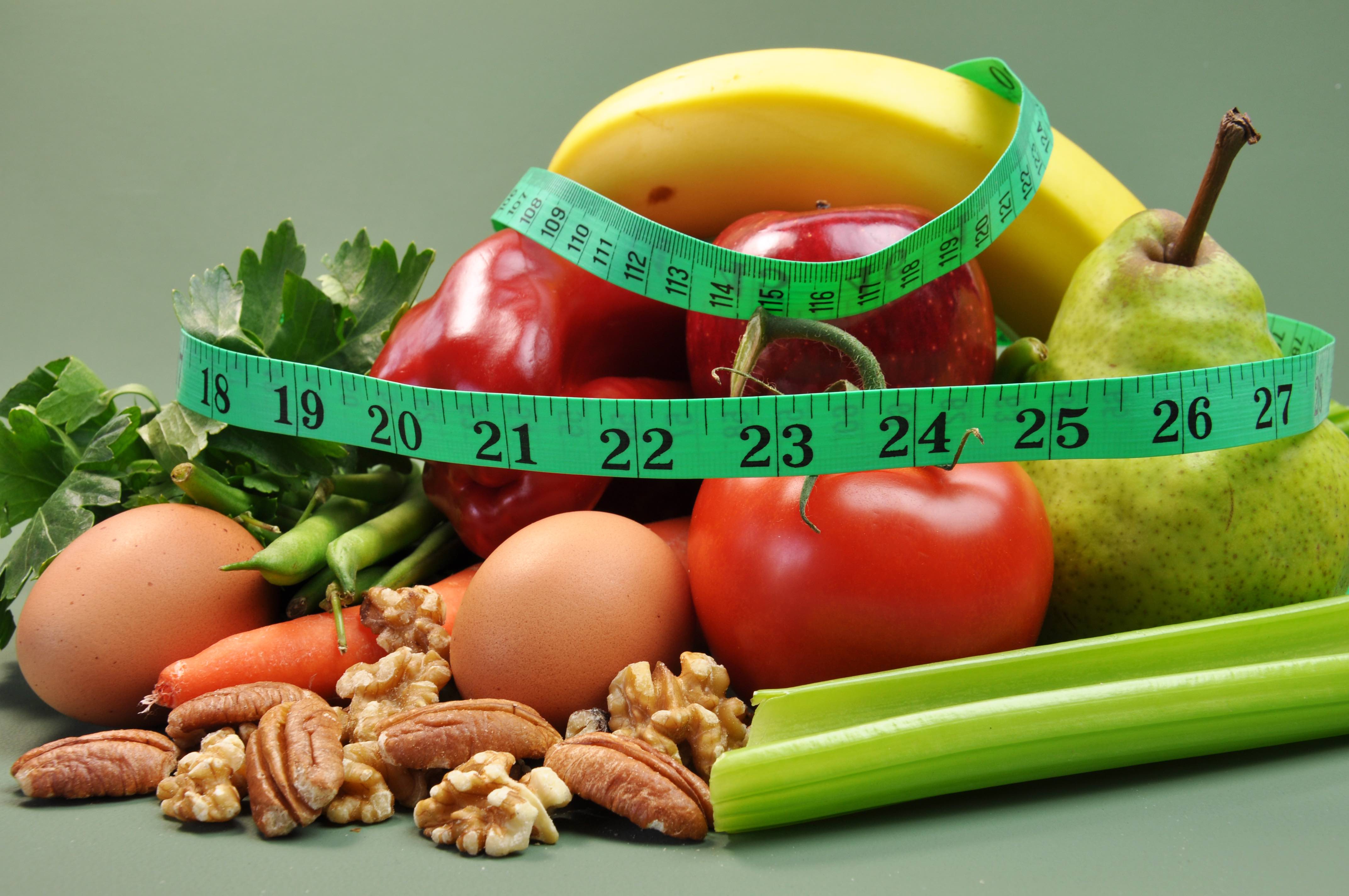 Фрукты помогающие похудеть. Здоровая пища. Здоровое питание для похудения. Правильное и здоровое питание. Продукты для похудения.