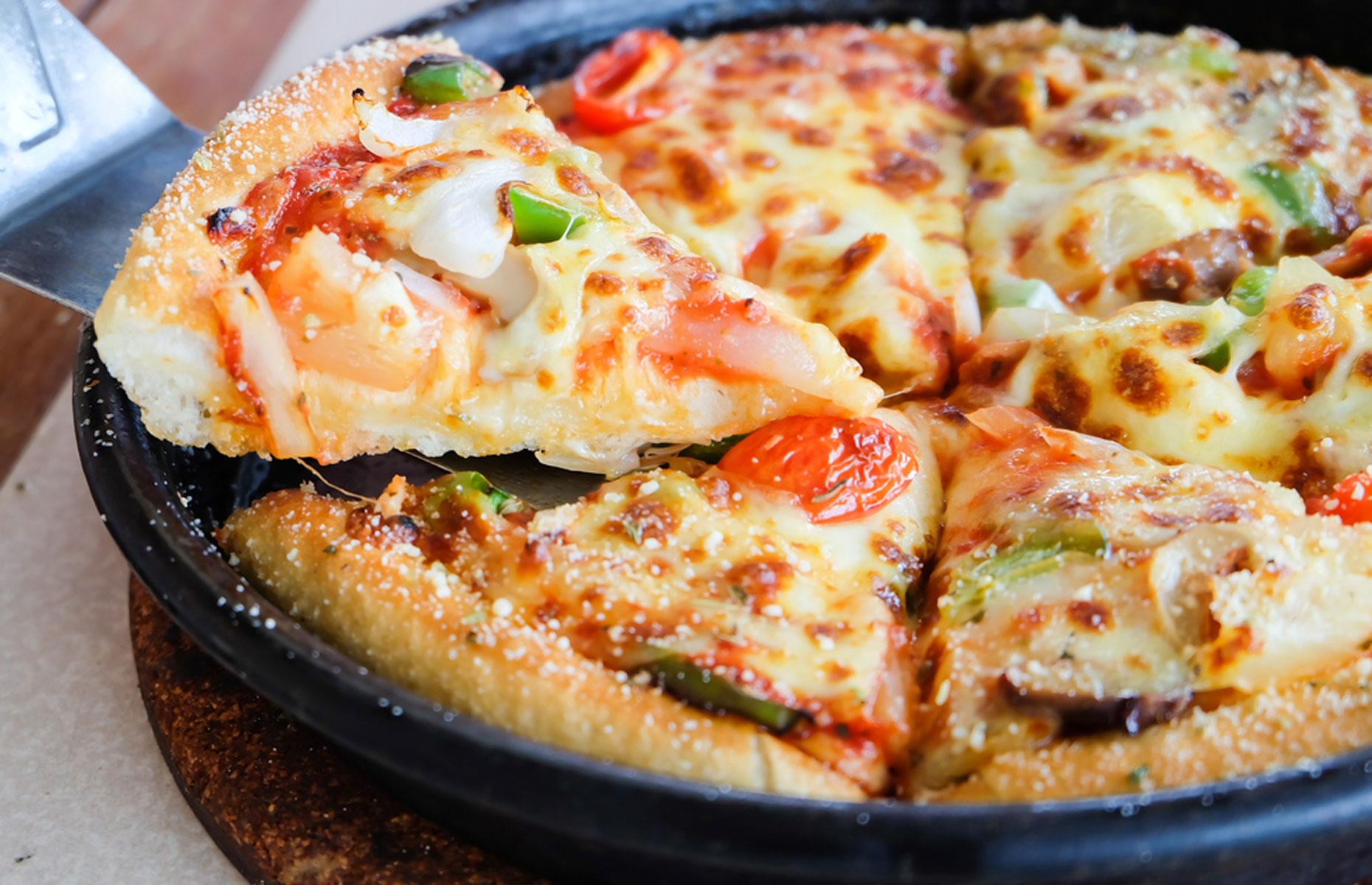 Рецепты ужина на быструю руку. Быстрая пицца. Пицца на сковородке. Ленивая пицца на сковороде. Быстрая пицца на сковородке.