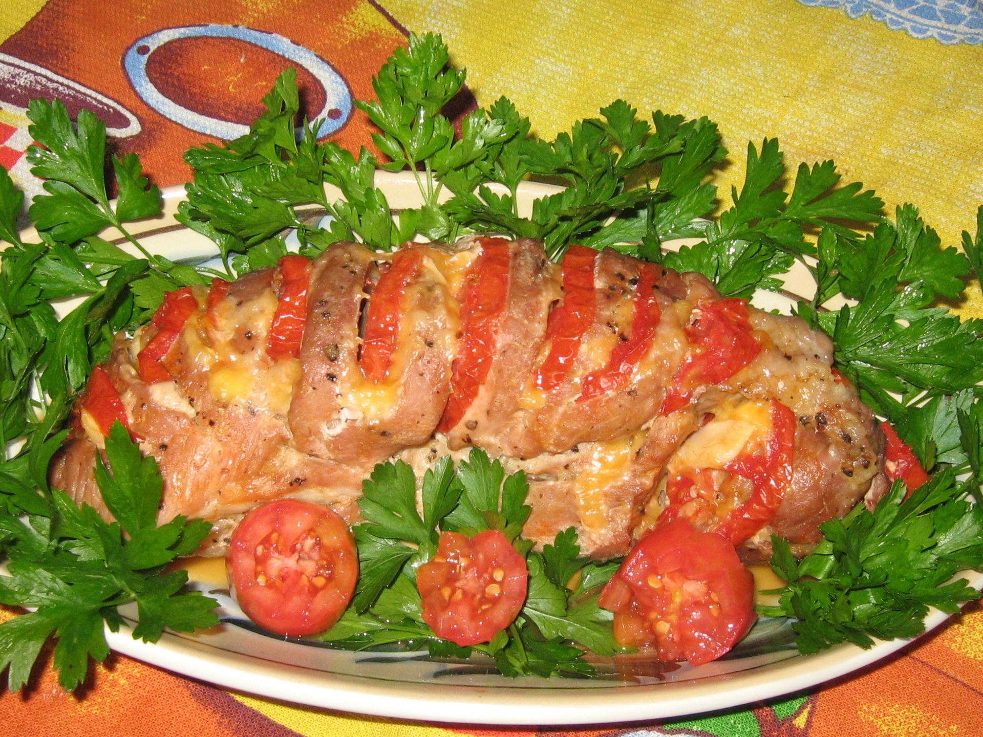 Свинина в сливках с помидорами в духовке рецепт с фото