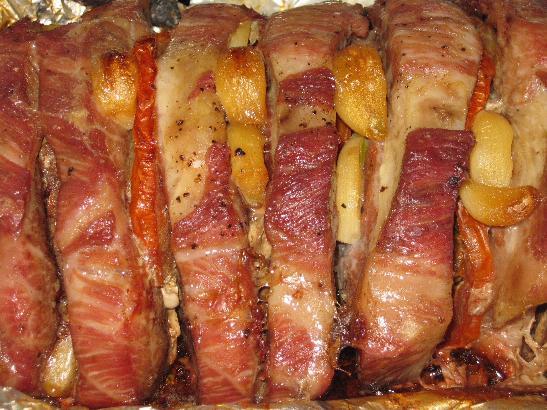 Сколько готовится мясо в духовке свинина
