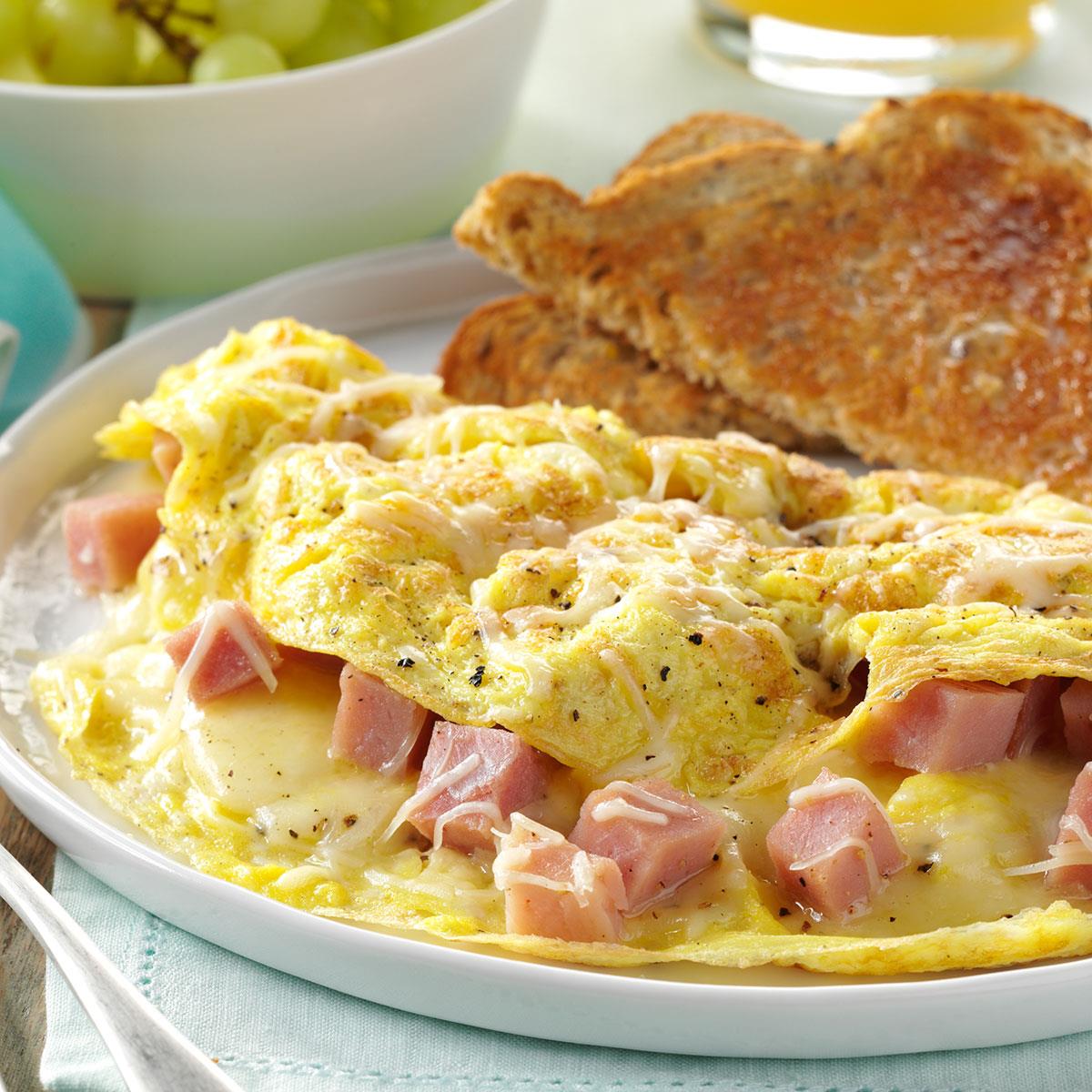 Быстрые завтраки из простых продуктов. Скрэмбл с ветчиной. Омлет Скрэмбл. Яичный Скрэмбл. Ham and Cheese Omelette.